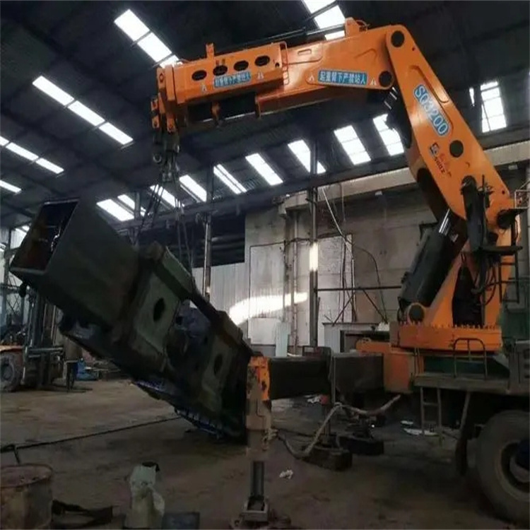 马鞍山雨山200吨折臂吊出租