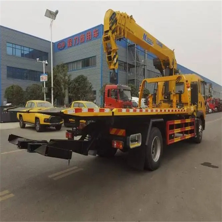 马鞍山雨山附近小随车吊出租电话，轻松解决搬运烦恼